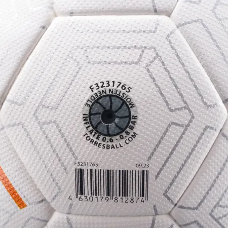 Мяч футб. TORRES Freestyle Control, F3231765, р.5, 32 п.,PU-Microfi, термосшив., бело-оран-сереб за 3&nbsp;464.60 ₽ купить в Кемерове