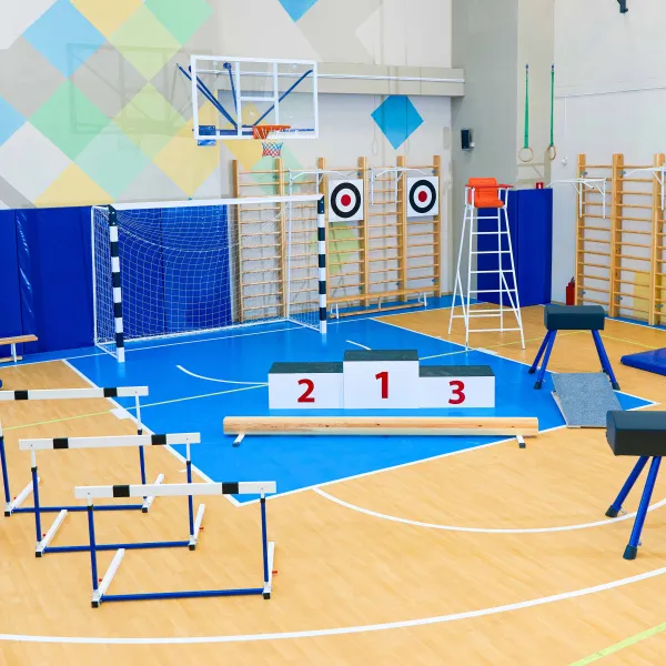Щит баскетбольный игровой (монолитный поликарбонат) 1050х1800 мм ZAVODSPORTA за 47&nbsp;600 ₽ в Кемерове